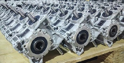 蝸輪蝸桿減速機(jī)的雙軸輸入這個(gè)主要是為了什么？
